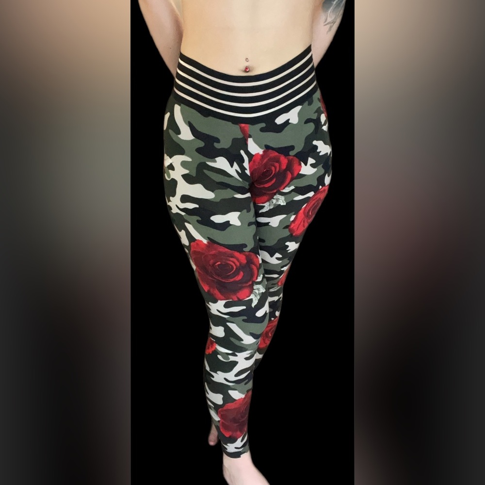 Camo and rose leggings